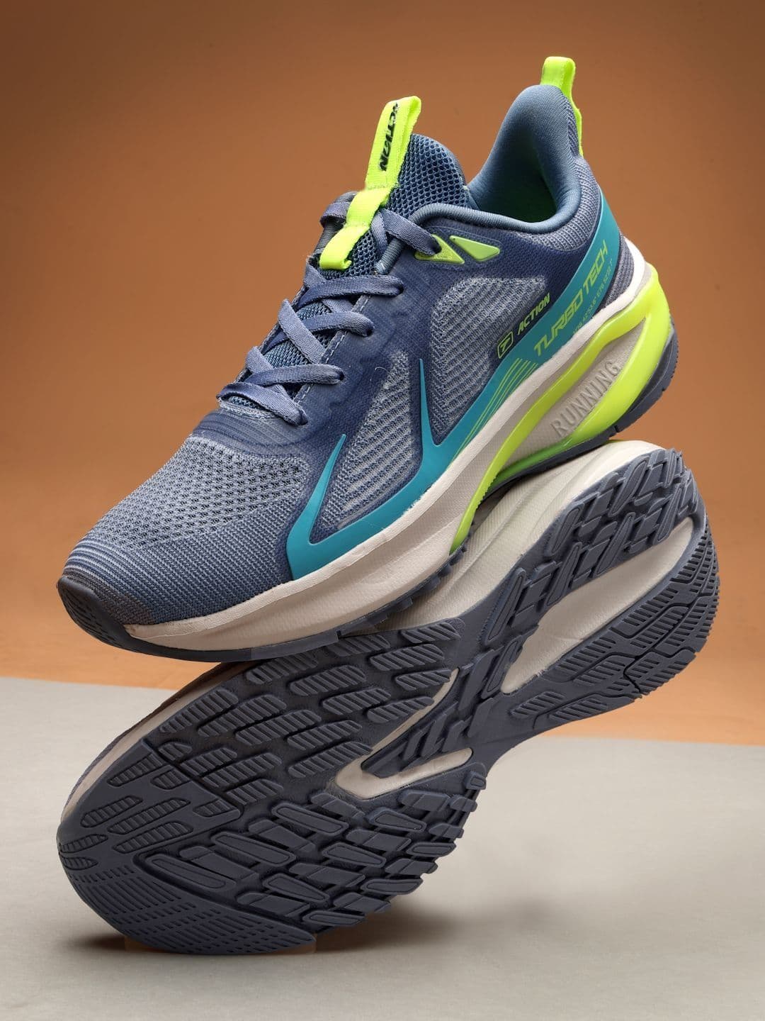 Action Men Mesh Running Non-Marking Shoes - view 1