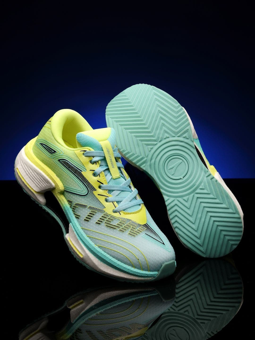 Action Men Mesh Running Non-Marking Shoes - view 1