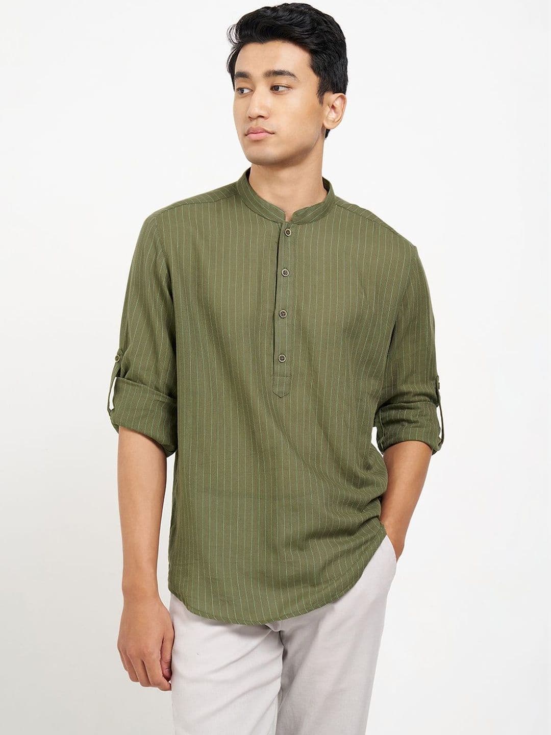 indus route by Pantaloons Men Striped Mandarin Collar Cotton Kurta - view 1