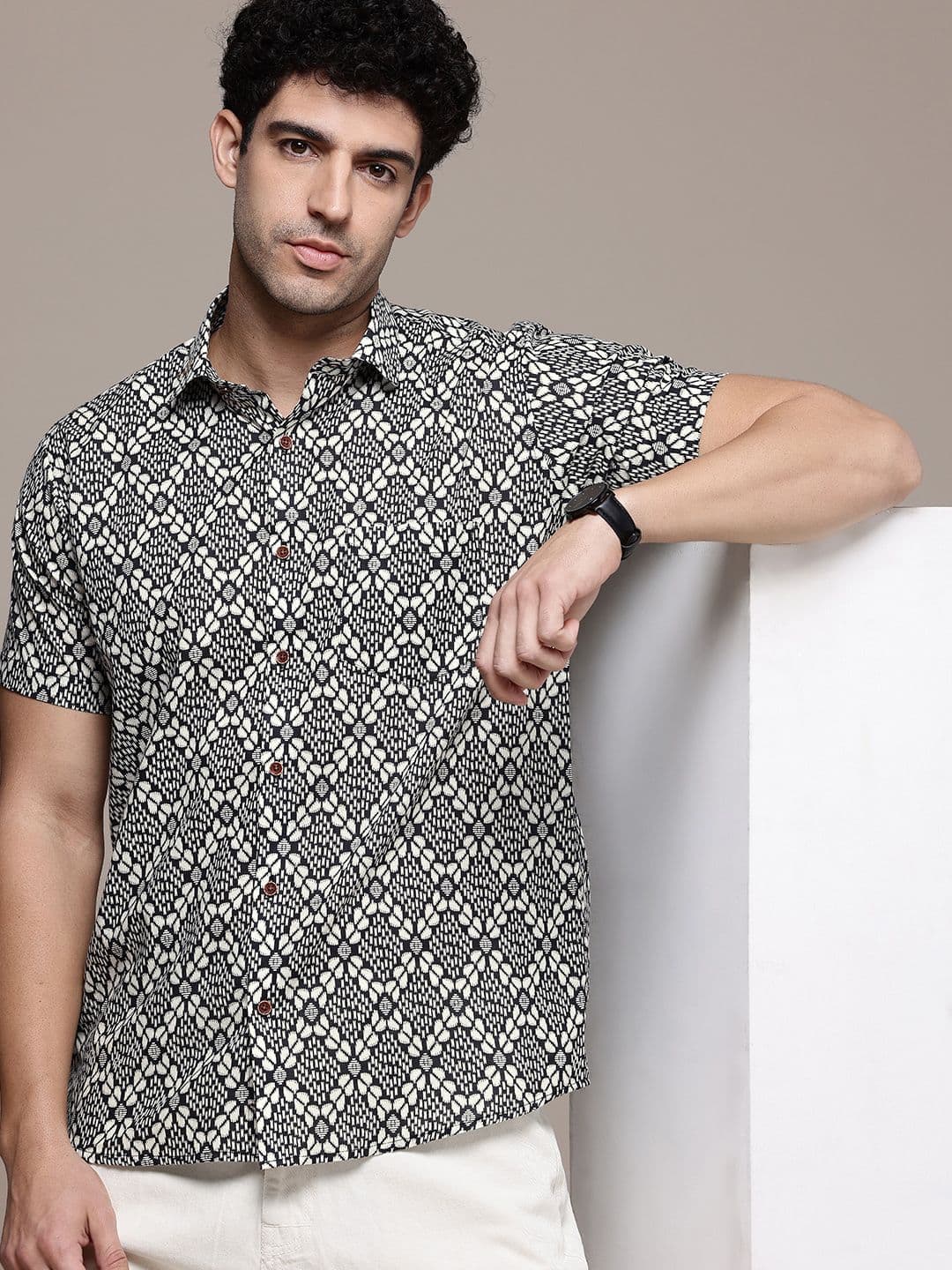Cayman Ethnic Motifs Printed Pure Cotton Casual Shirt - view 1