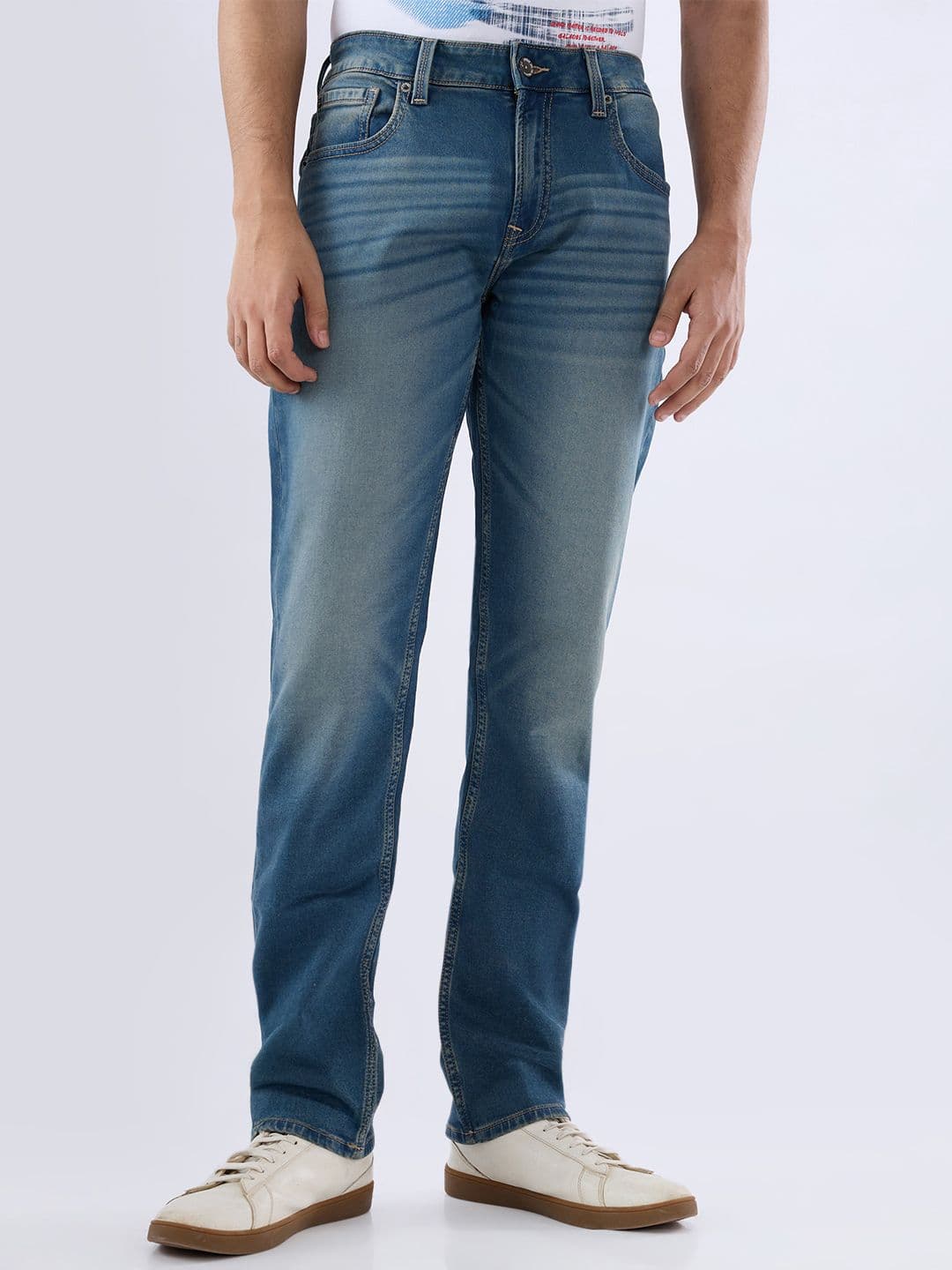 SPYKAR Men Ricardo Fit Mid Rise Relaxed Fit Mildly Distressed Light Fade Stretchable Jeans - view 1