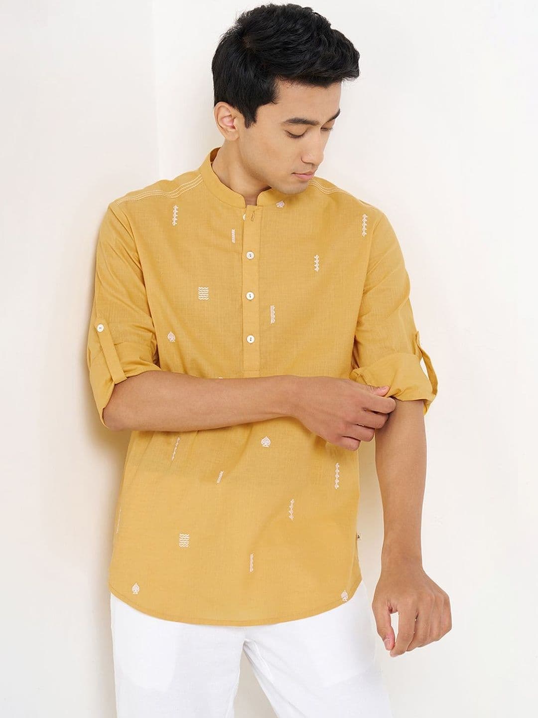 indus route by Pantaloons Men Abstract Printed Mandarin Collar Cotton Kurta - view 1