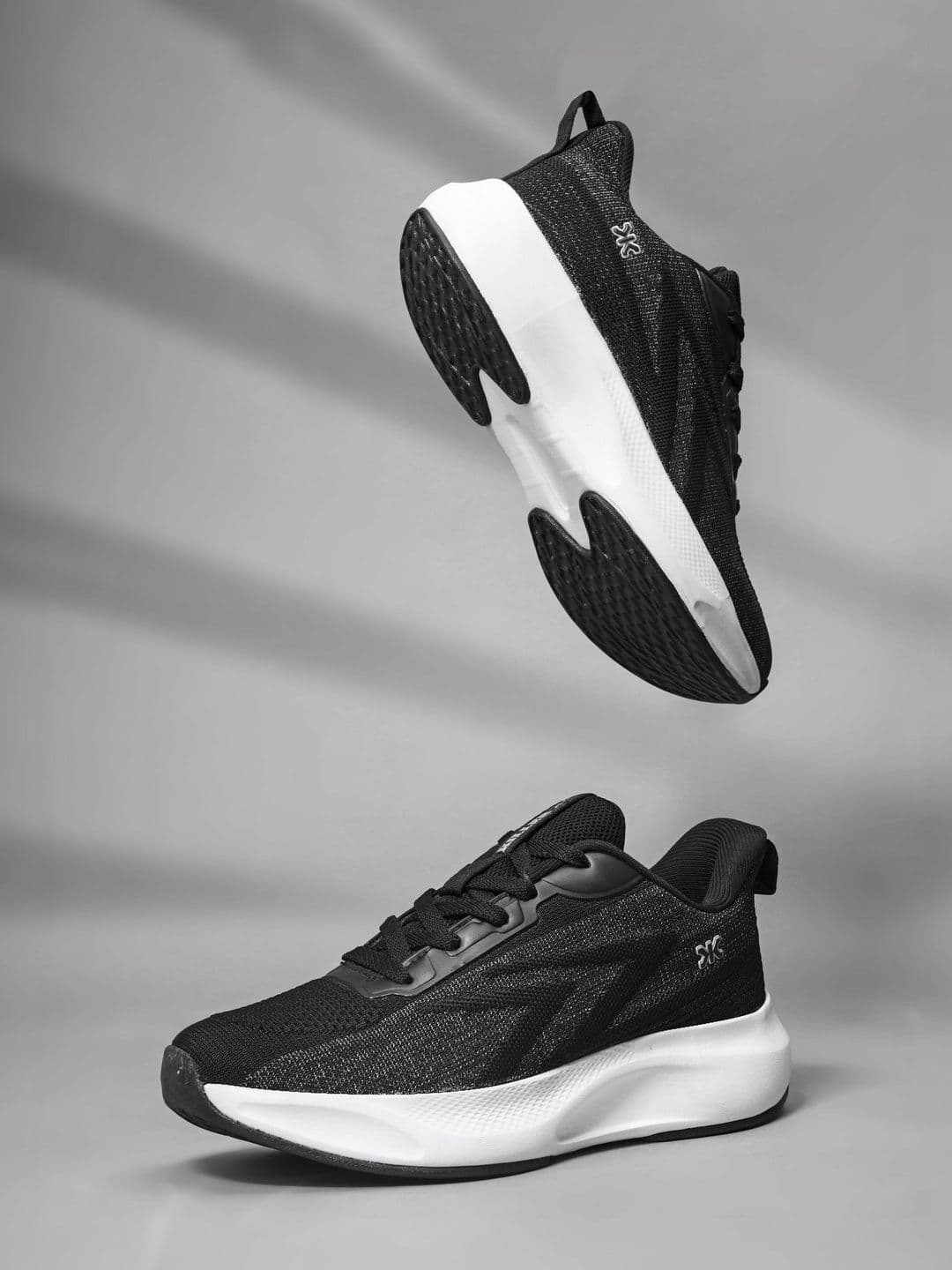 Killer Men Mesh Running Shoes - view 1