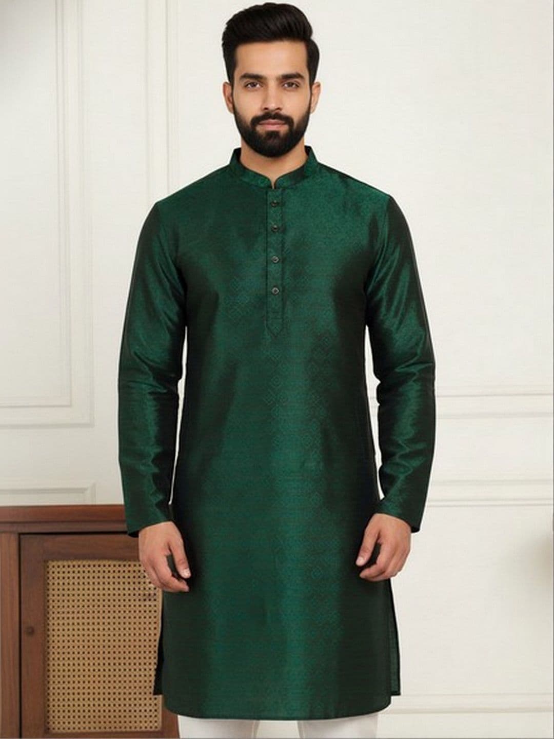 HERE&NOW Men Thread Work Grandeur & Majestic Artwork Jacquard Kurta - view 1