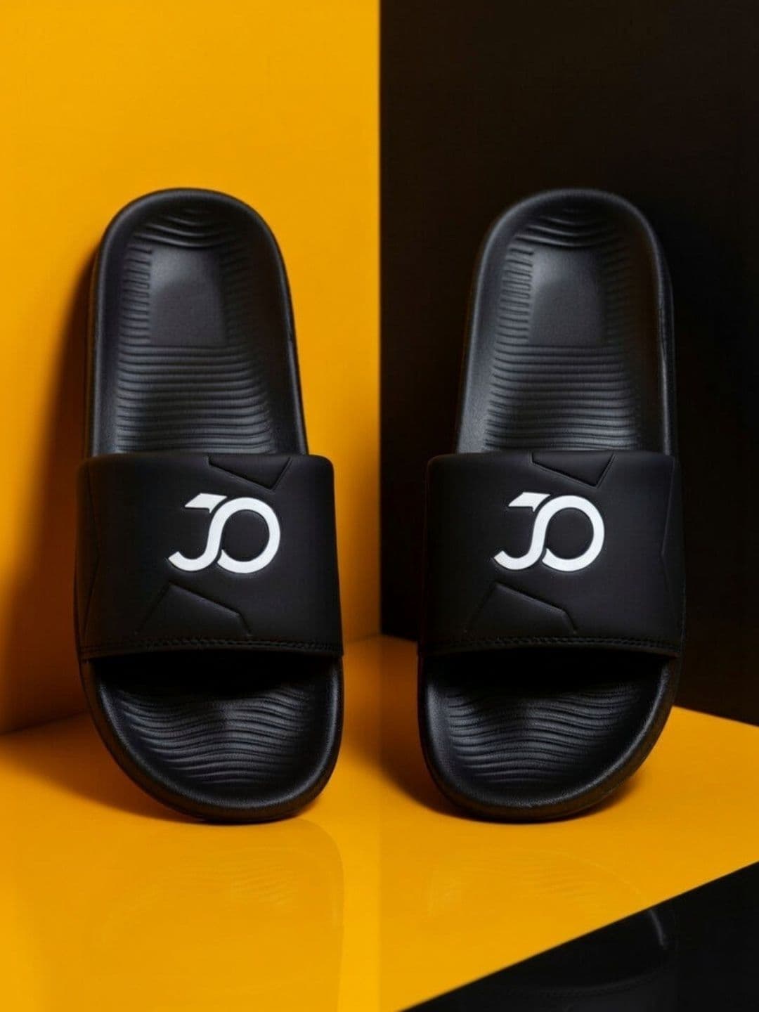 JOOTIYAPA Men Flip Flops - view 1