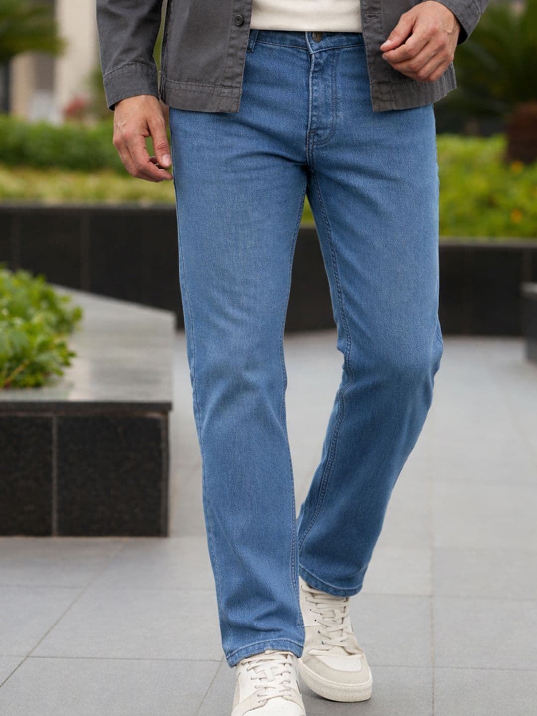 Urbano Fashion Men Blue Mid-Rise Dark Shade Stretchable Regular Fit Jeans - view 1