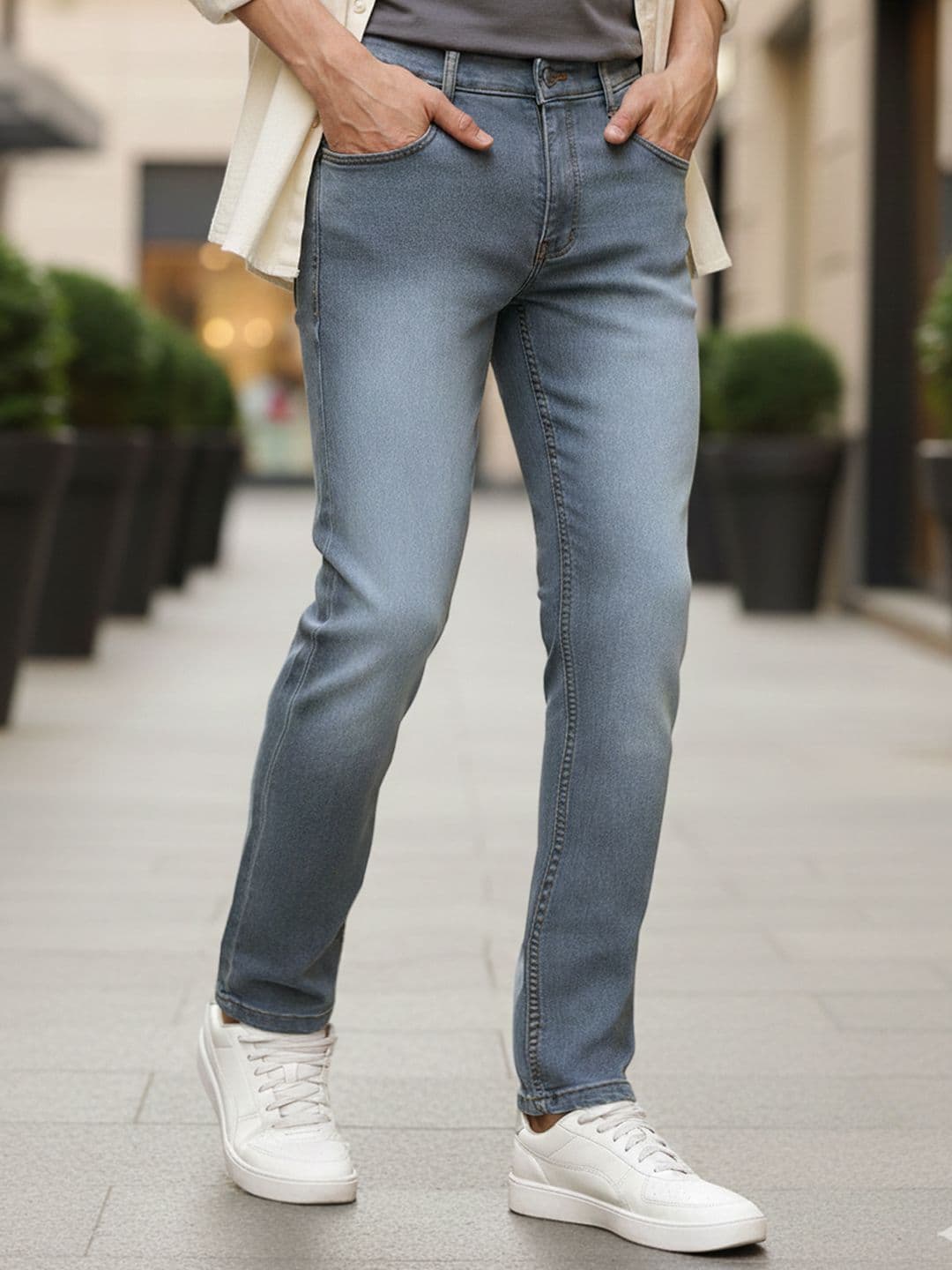 Urbano Fashion Men Grey Slim Fit Light Fade Stretchable Jeans - view 1