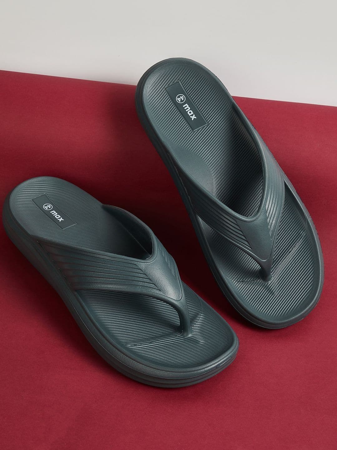 max Textured Flip Flops - view 1