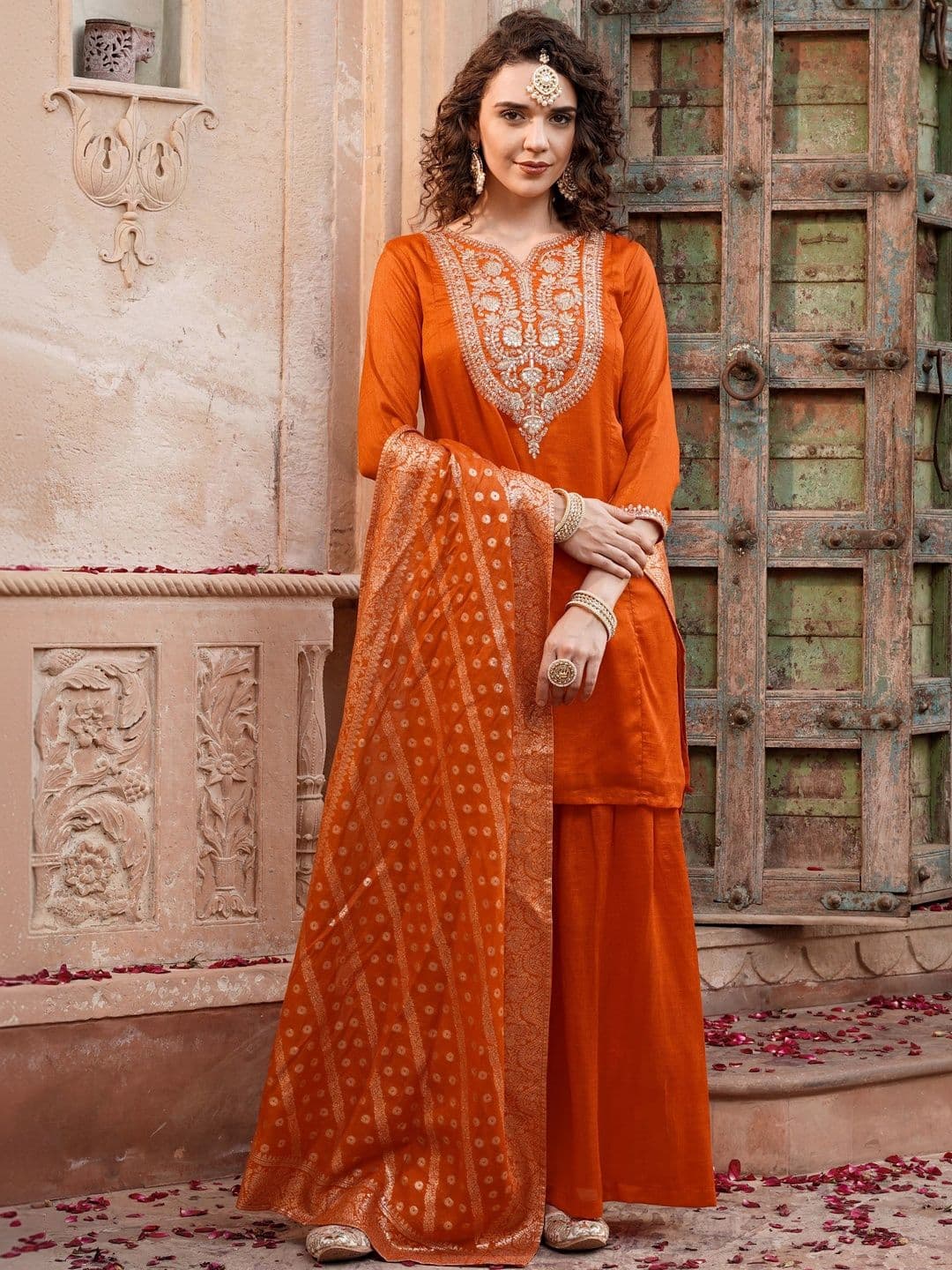 Navlik Women Embroidered Regular Kurta with Sharara & With Dupatta - view 1
