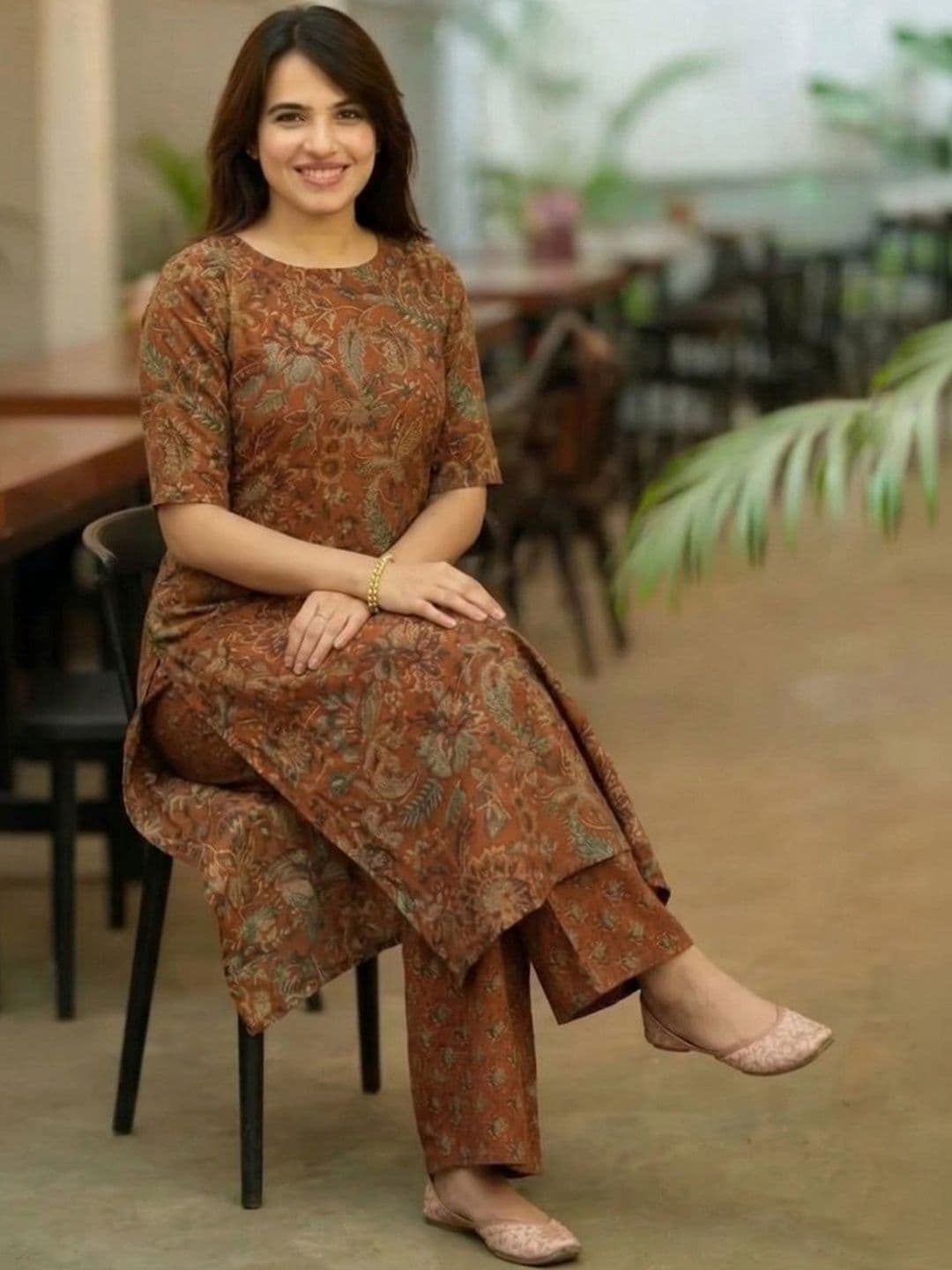 SZN Women Printed Regular Kurta with Palazzos - view 1