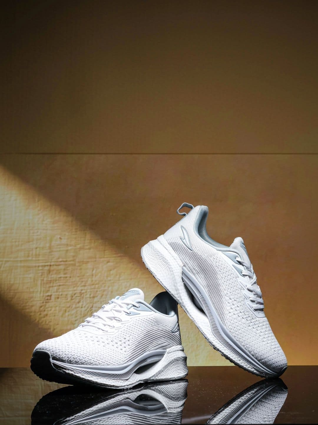 ASIAN Men Mesh Running Non-Marking Shoes - view 1