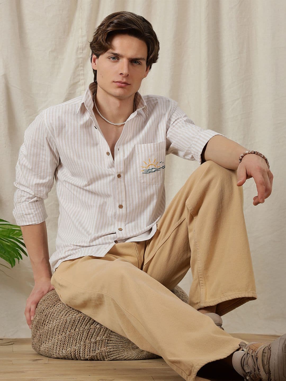 Eszett Men Graphic Printed Spread Collar Cotton Shirt - view 1