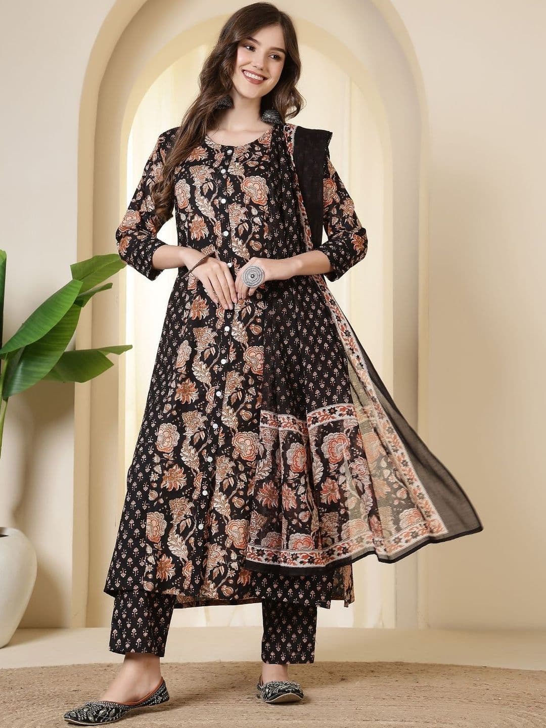 FebQ Women Floral Printed Empire Thread Work Pure Cotton Kurta with Palazzos & With Dupatta - view 1
