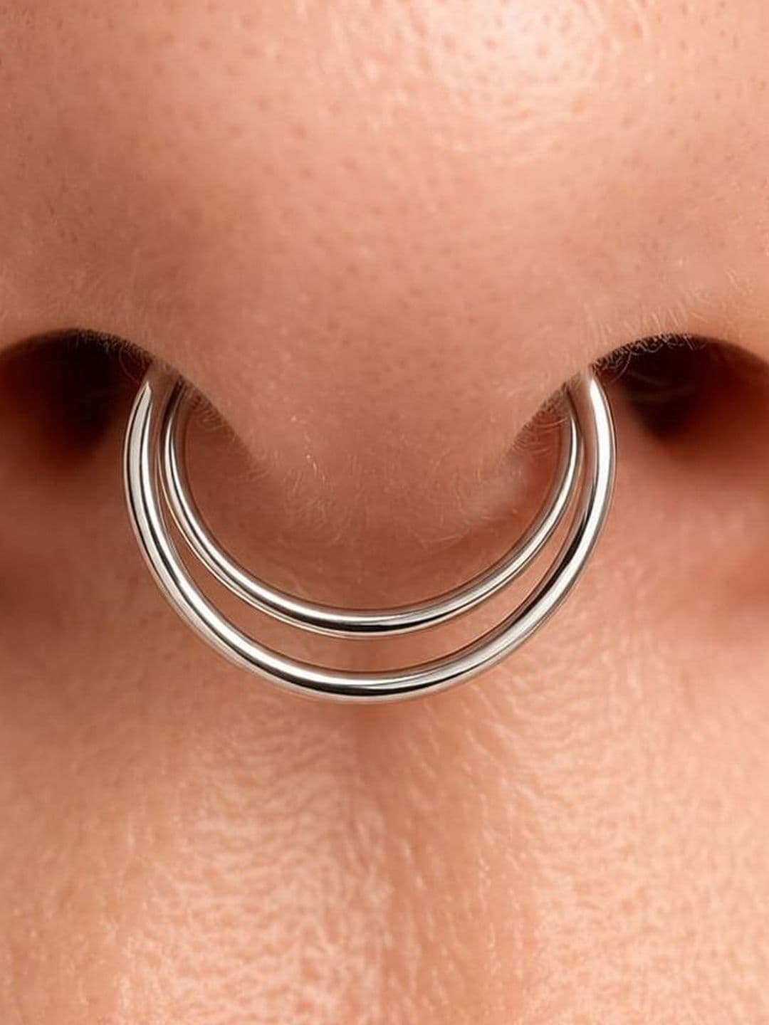 Sangria Septum Nosepin - view 1