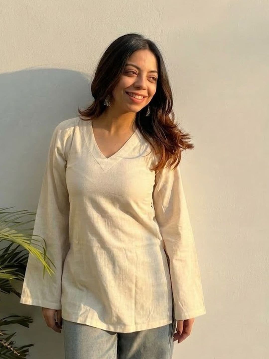 SAANVRA V-Neck Kurti - view 1