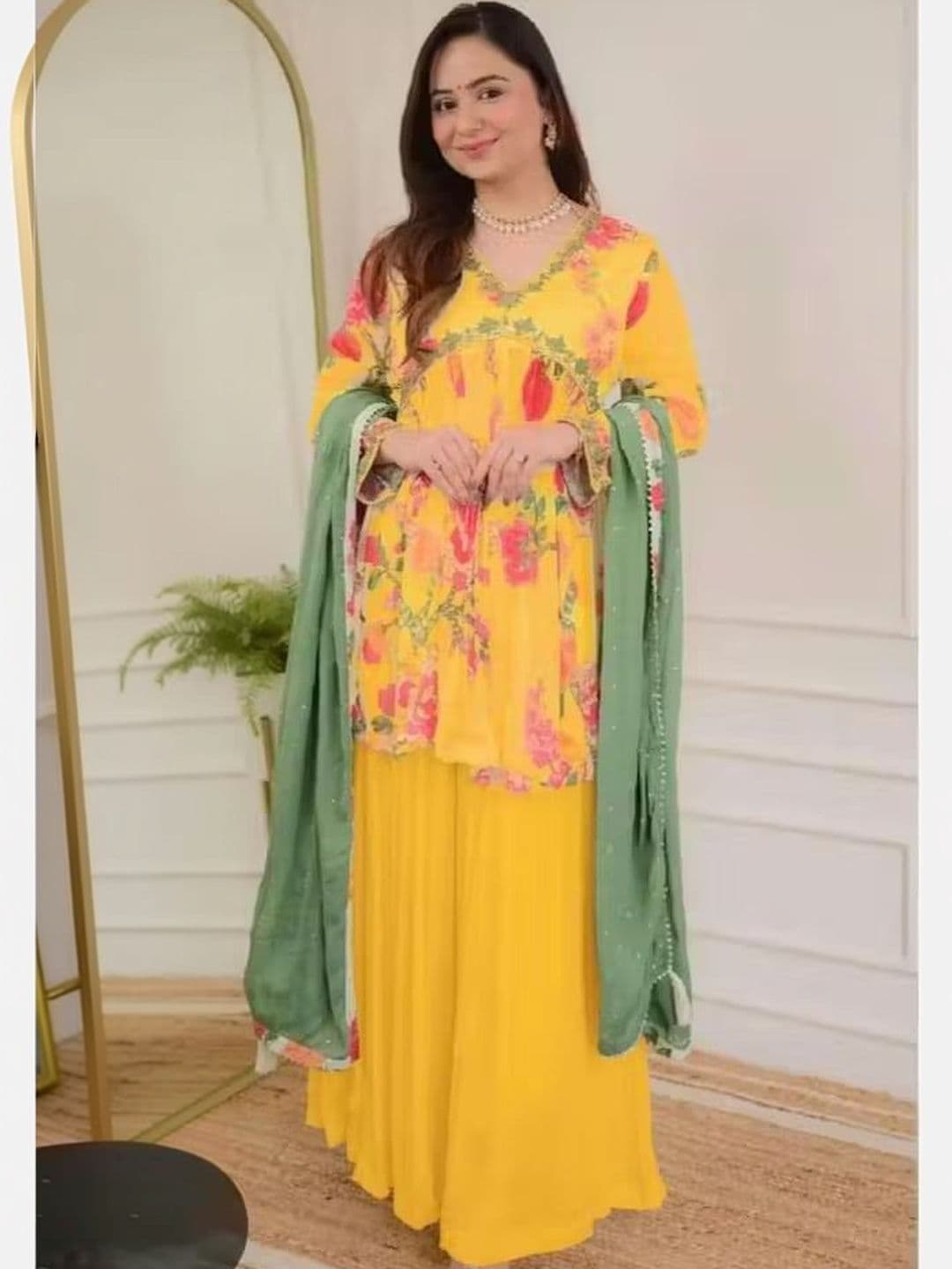 ICONIC CLOTH Women Regular Kurta with Palazzos & With Dupatta - view 1