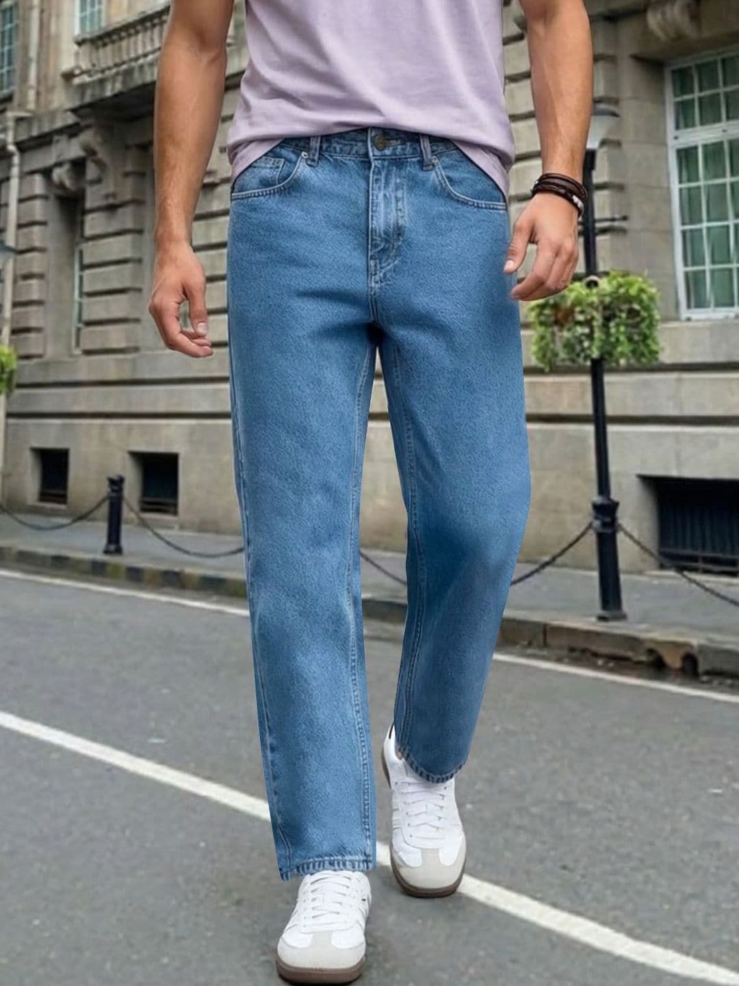 Urbano Fashion Men Washed Blue Relaxed Fit Mid-Rise Heavy Fade Denim Stretchable Jeans - view 1