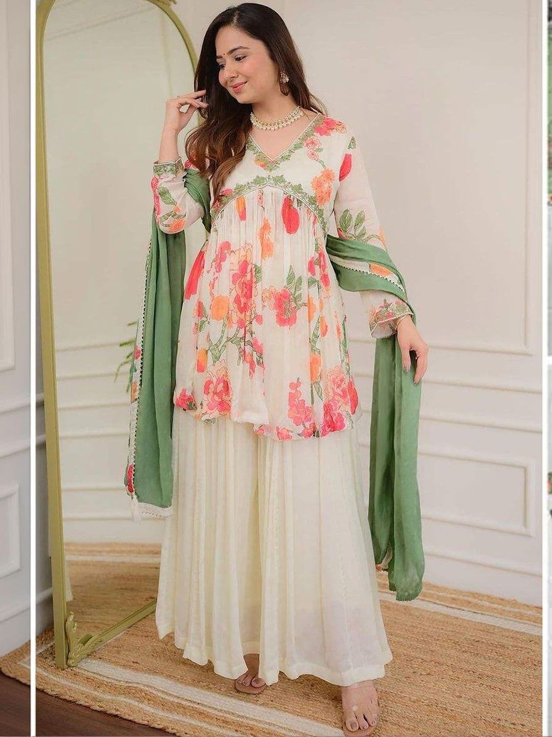 ICONIC CLOTH Women Floral Printed Georgette Kurta With Palazzos & Dupatta - view 1