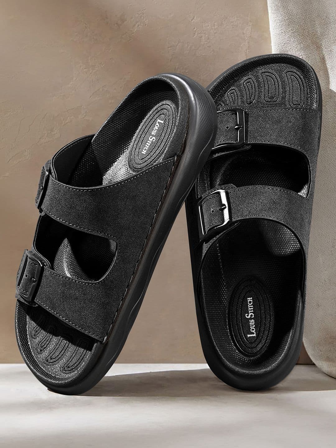 LOUIS STITCH Men Jet Black Double Strap Lightweight Sandal - view 1