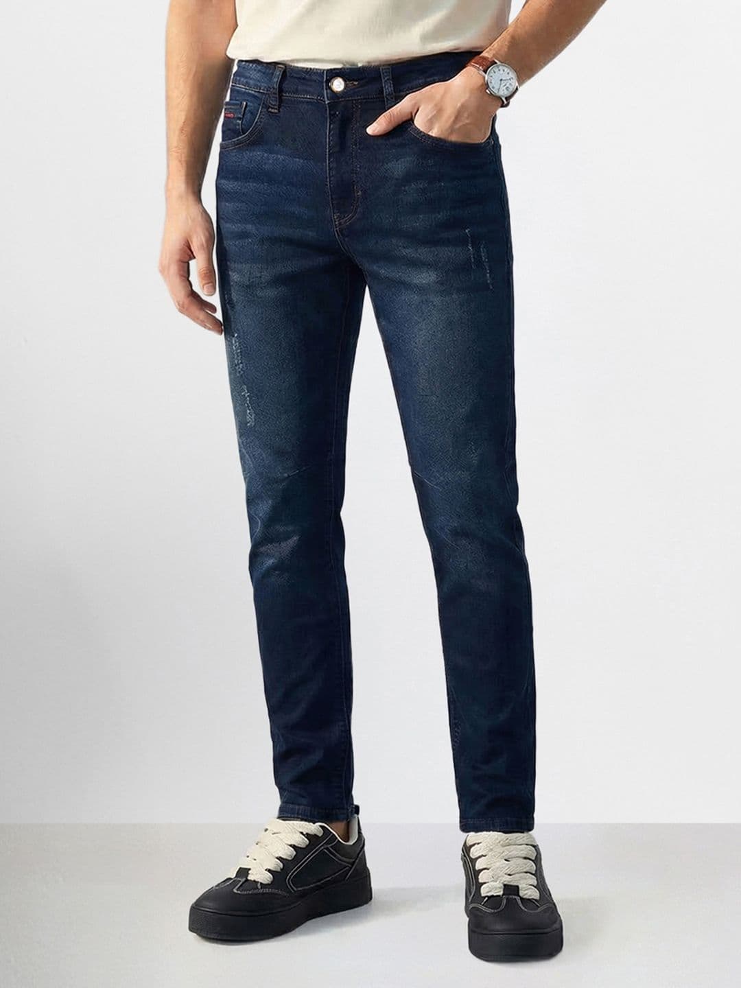 The Indian Garage Co Men Relaxed Fit Low Distress Light Fade Stretchable Jeans - view 1