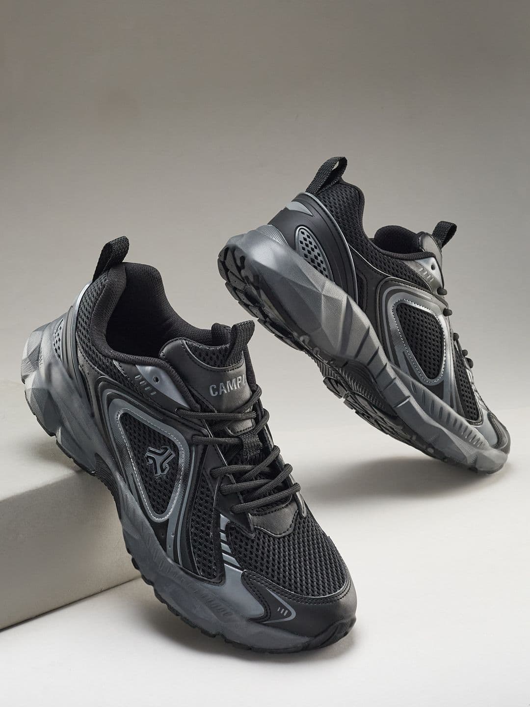 Campus ENCore Sneakers Men Casual Shoes - view 1
