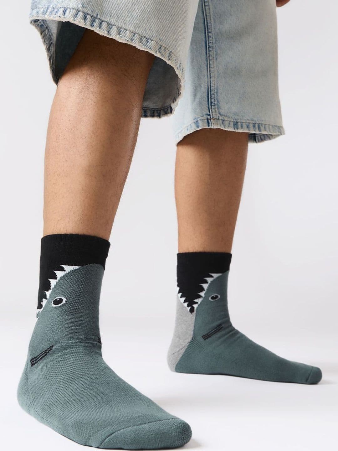 The Souled Store Unisex Grey Black Shark Embroidered Crew Length Socks - view 1