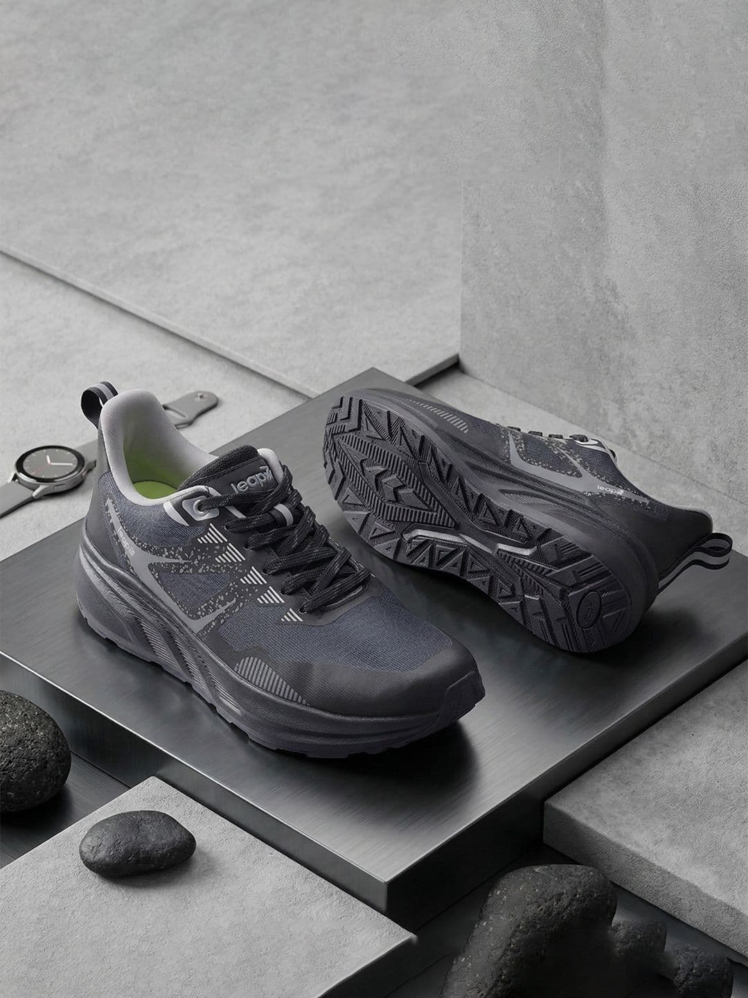 Liberty LEAP7X Men Black & Olive Green Memory Foam Knit-Mesh Lace-Up Walking Shoes - view 1
