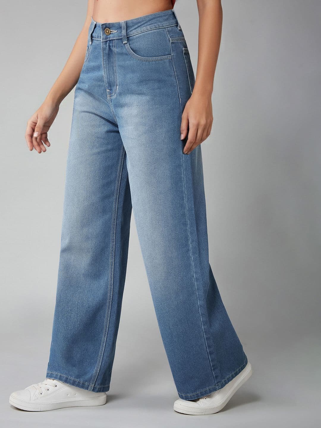 DOLCE CRUDO Women's Wide-Leg High-Rise Clean-Look Regular-Length Non-stretchable Denim Jeans - view 1