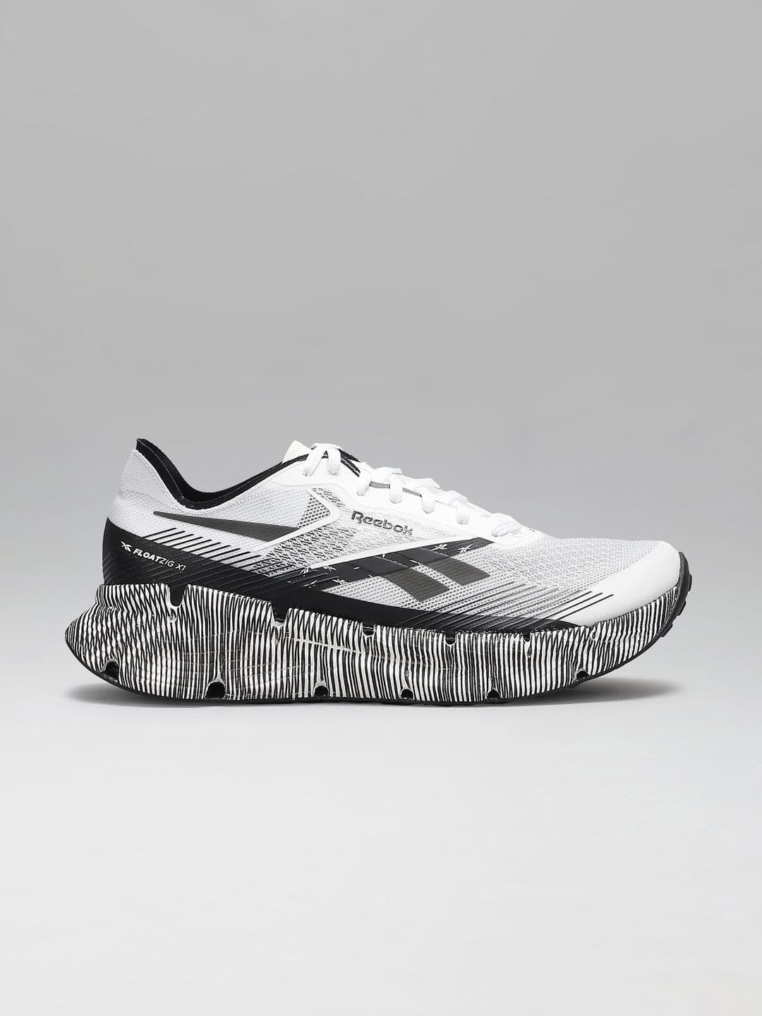 Reebok Floatzig X1 Men Lace-Ups Running Sports Shoes - view 1