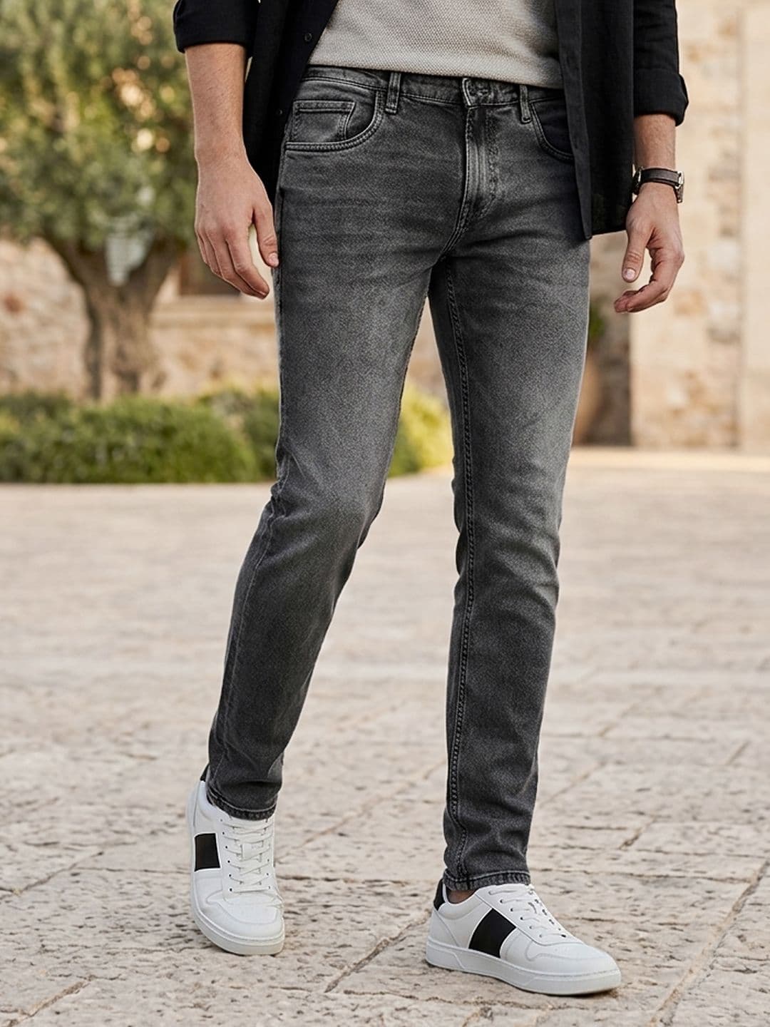 Urbano Fashion Men Slim Fit Heavy Fade Stretchable Cotton Jeans - view 1