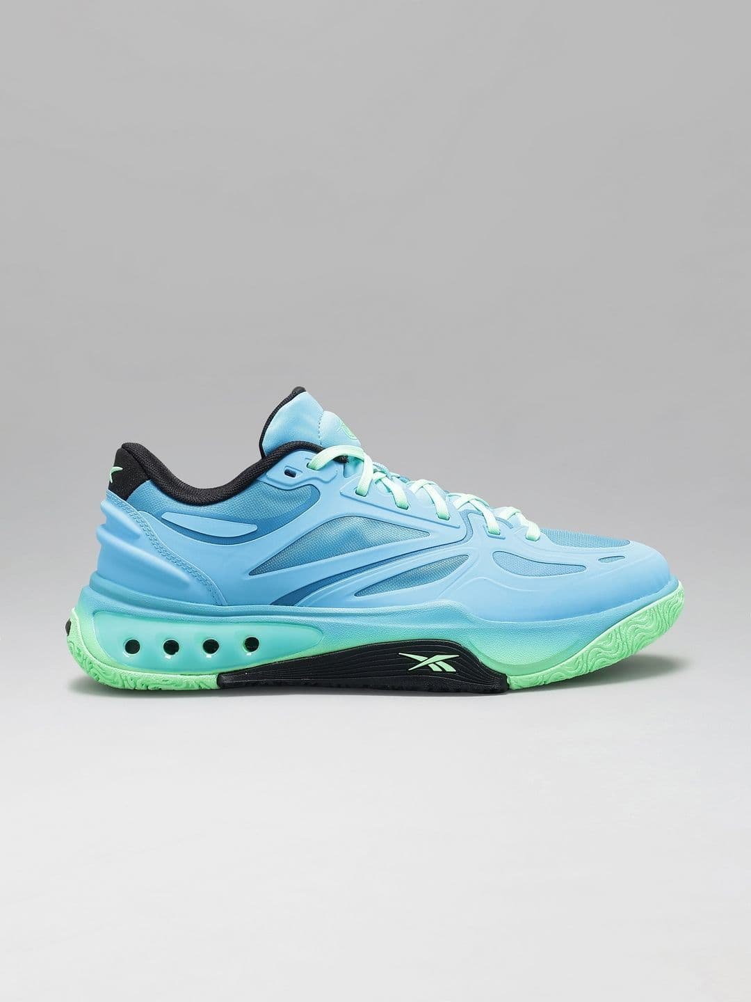 Reebok Engine A Men Lace-Ups Basketball Sports Shoes - view 1