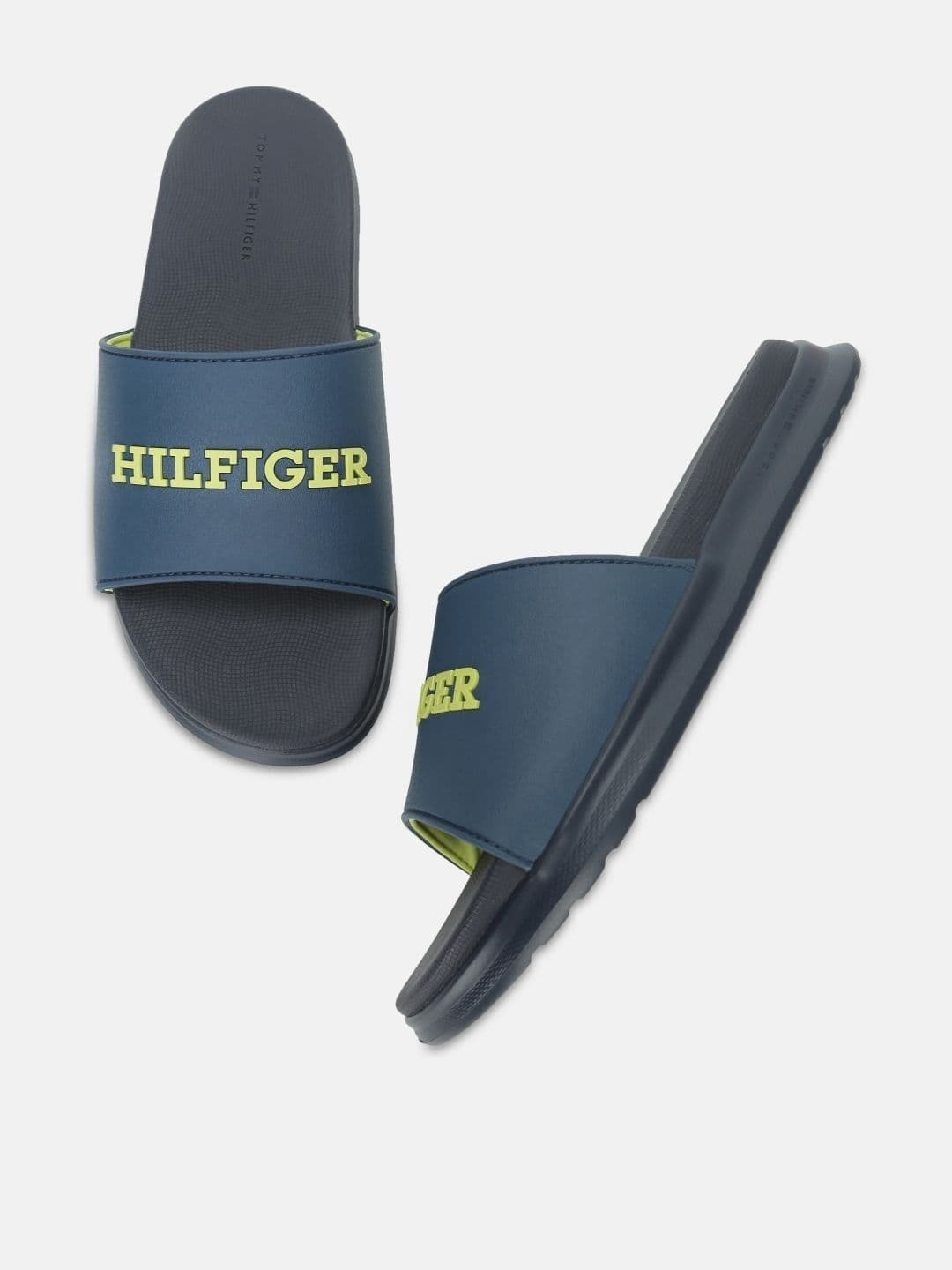 Tommy Hilfiger Men Printed Rubber Sliders - view 1