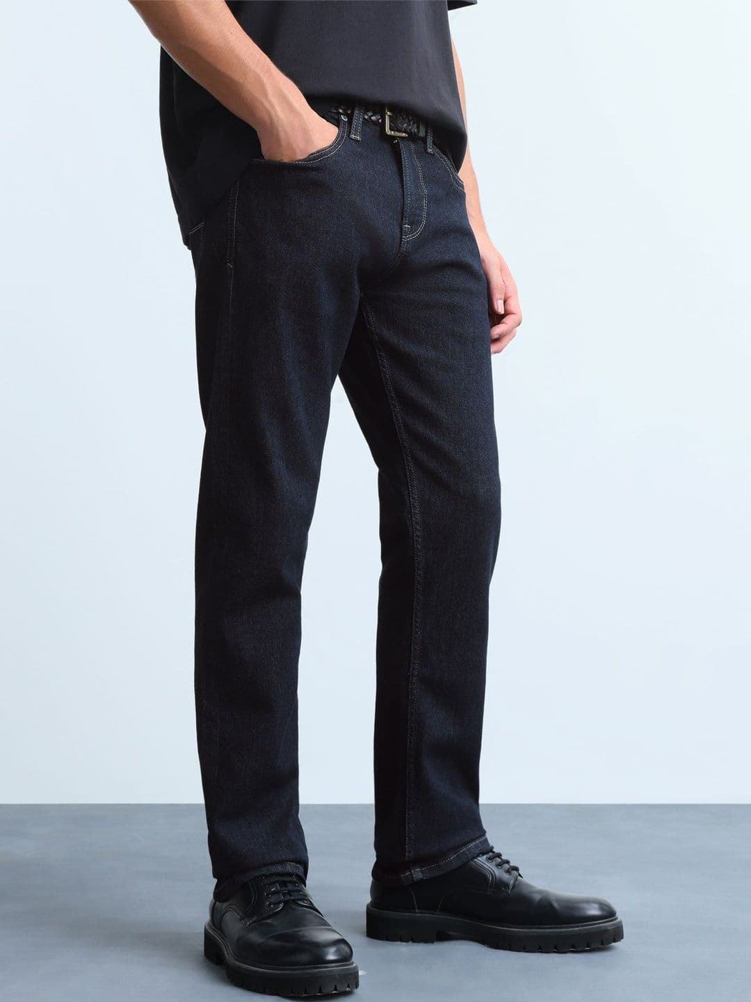 Flying Machine Men Straight Fit Mid-Rise Light Fade Stretchable Jeans - view 1