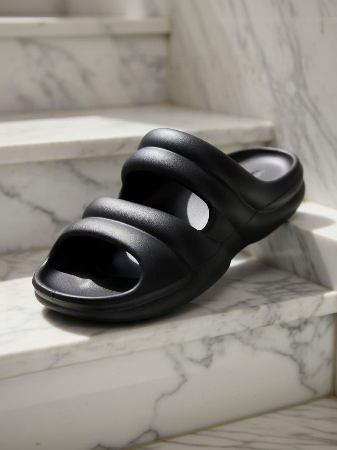 JOOTIYAPA Men Flip Flops - view 1