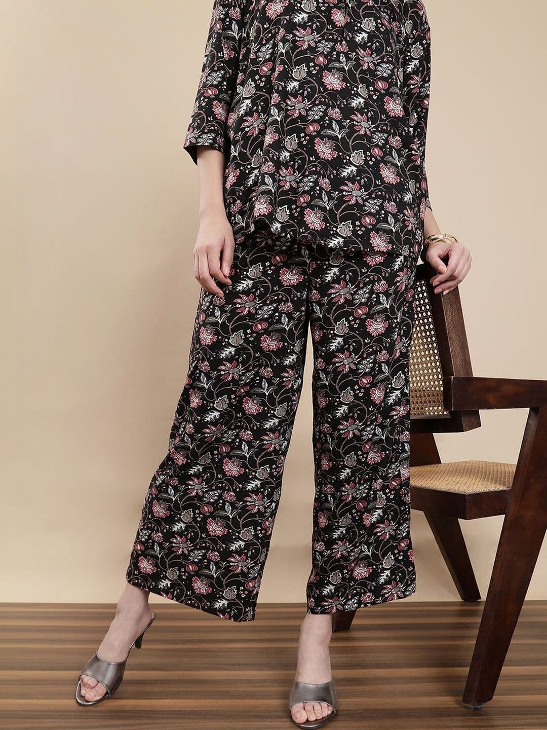 De Moza Women Floral Printed Ethnic Palazzos - view 1