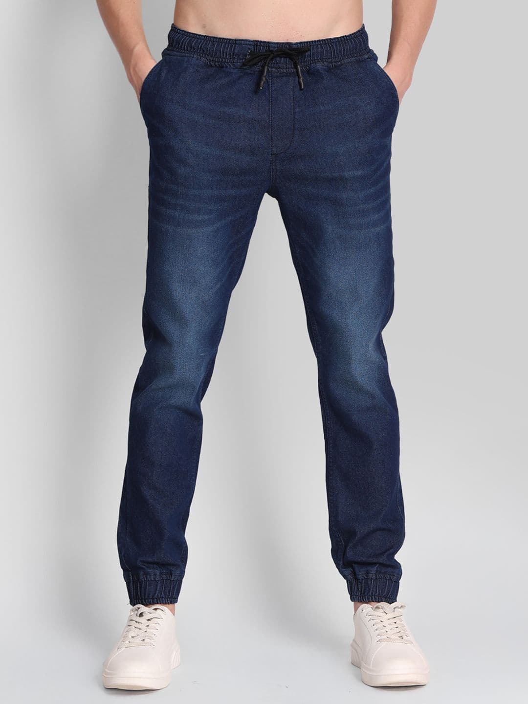 Roadster The Lifestyle Co. Men Slim Fit Mid Rise Denim Joggers - view 1