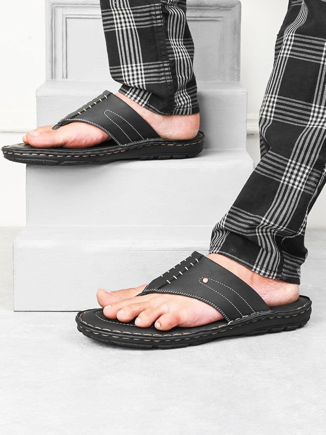 Anouk Men Slip-On - view 1