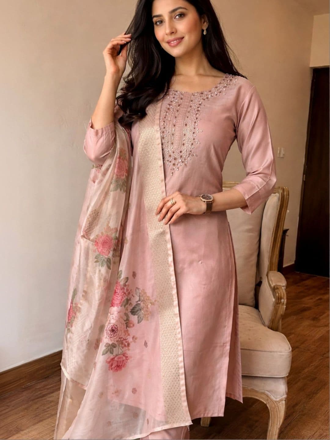 Women Basket Women Embroidered Regular Patchwork Kurti with Trousers & With Dupatta - view 1