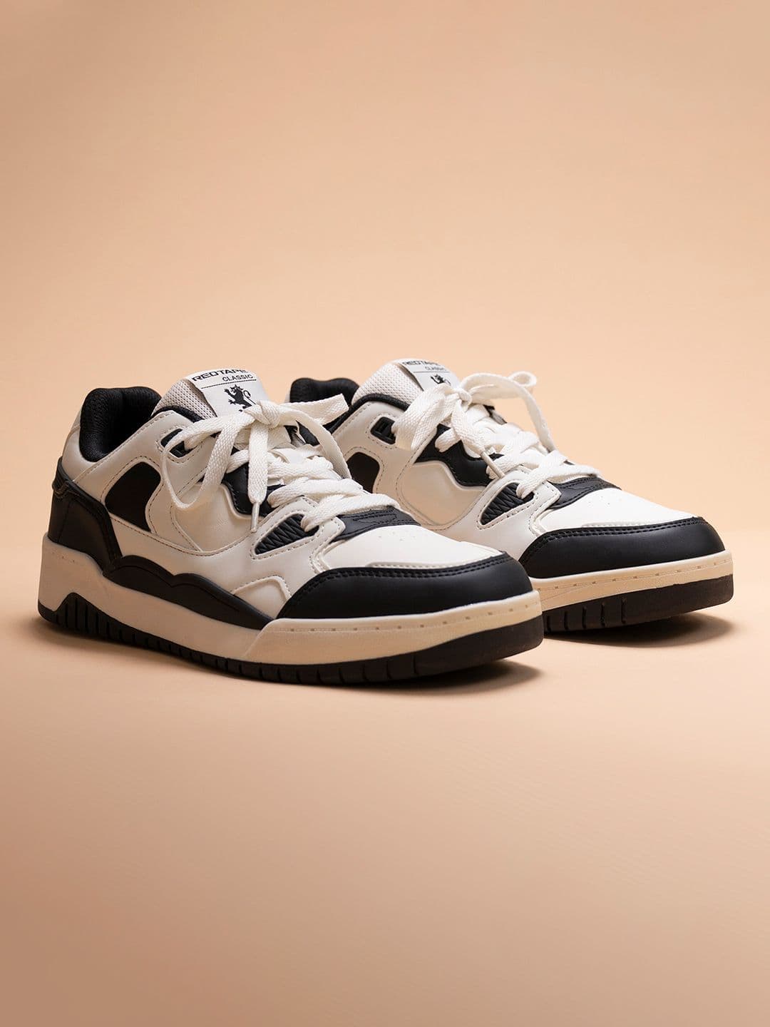 Red Tape Down Town Dapper Men Colourblocked Lace-Ups Sneakers - view 1
