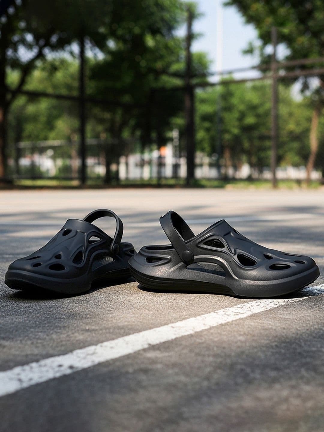 Red Chief Men Clogs Sandals - view 1
