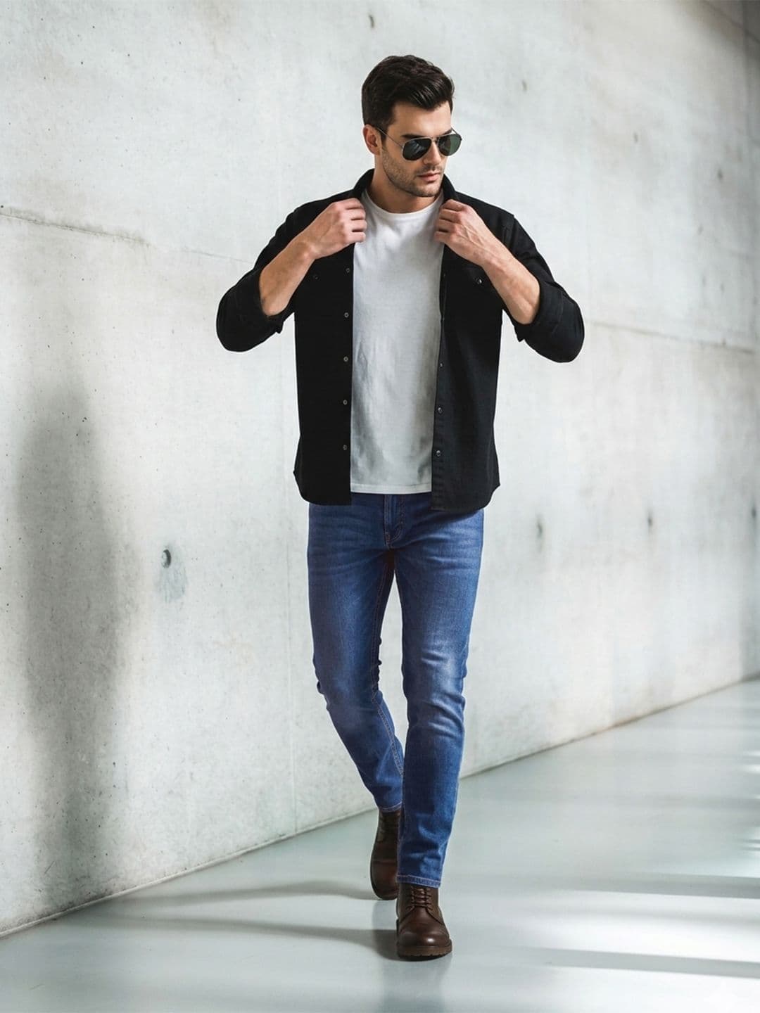 The Roadster Life Co. Men Slim Fit Stretchable Jeans With A Bag - view 1