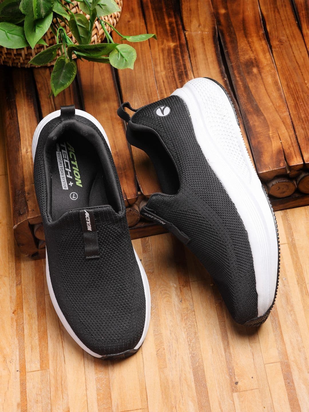 Action Men Mesh Walking Non-Marking Shoes - view 1