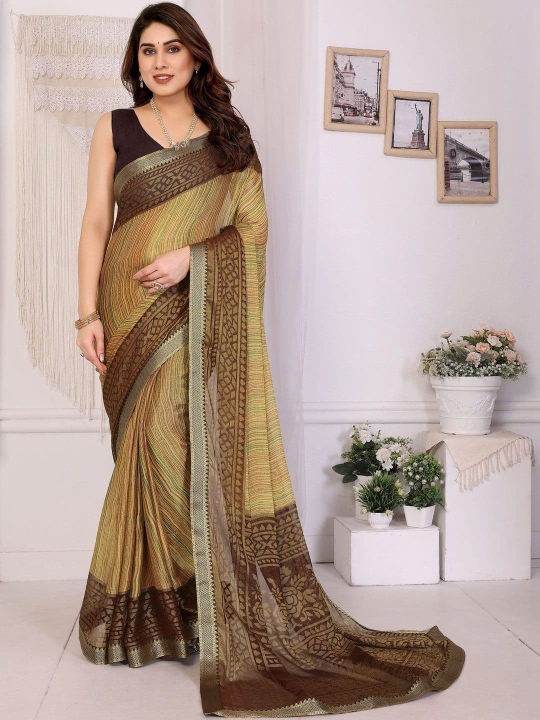 Sangria Printed Saree with Zari Border & Unstitched Blouse - view 1