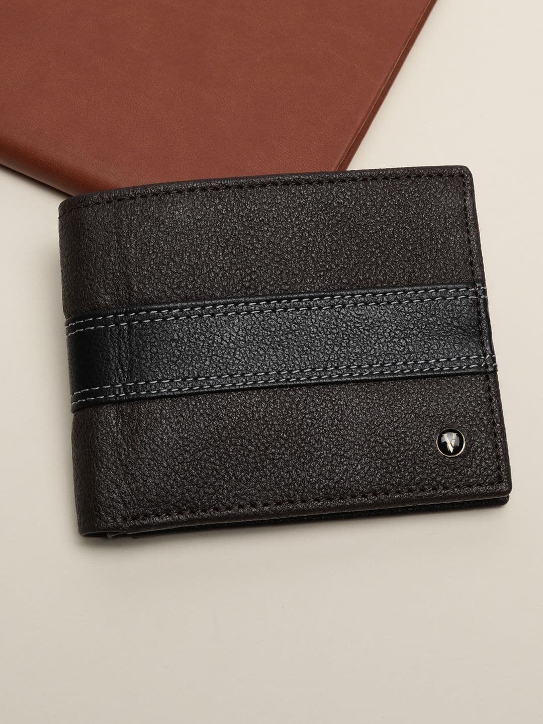 Van Heusen Men Colourblocked Leather Wallets - view 1