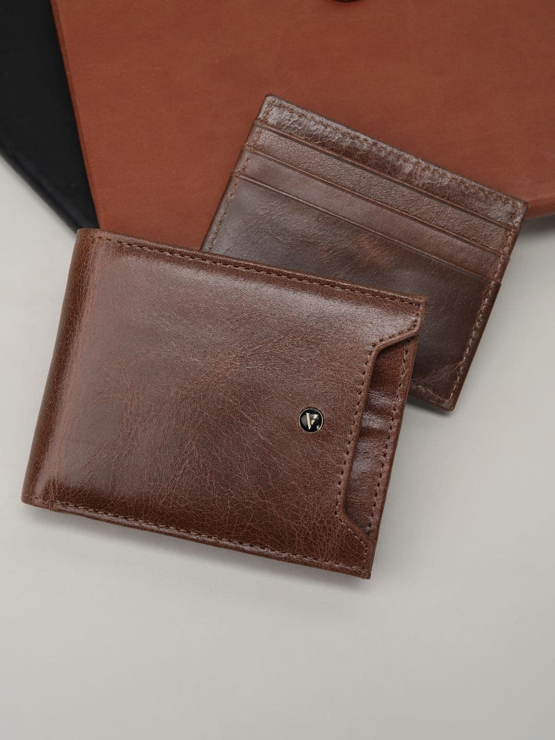 Van Heusen Men Textured Leather Wallets - view 1