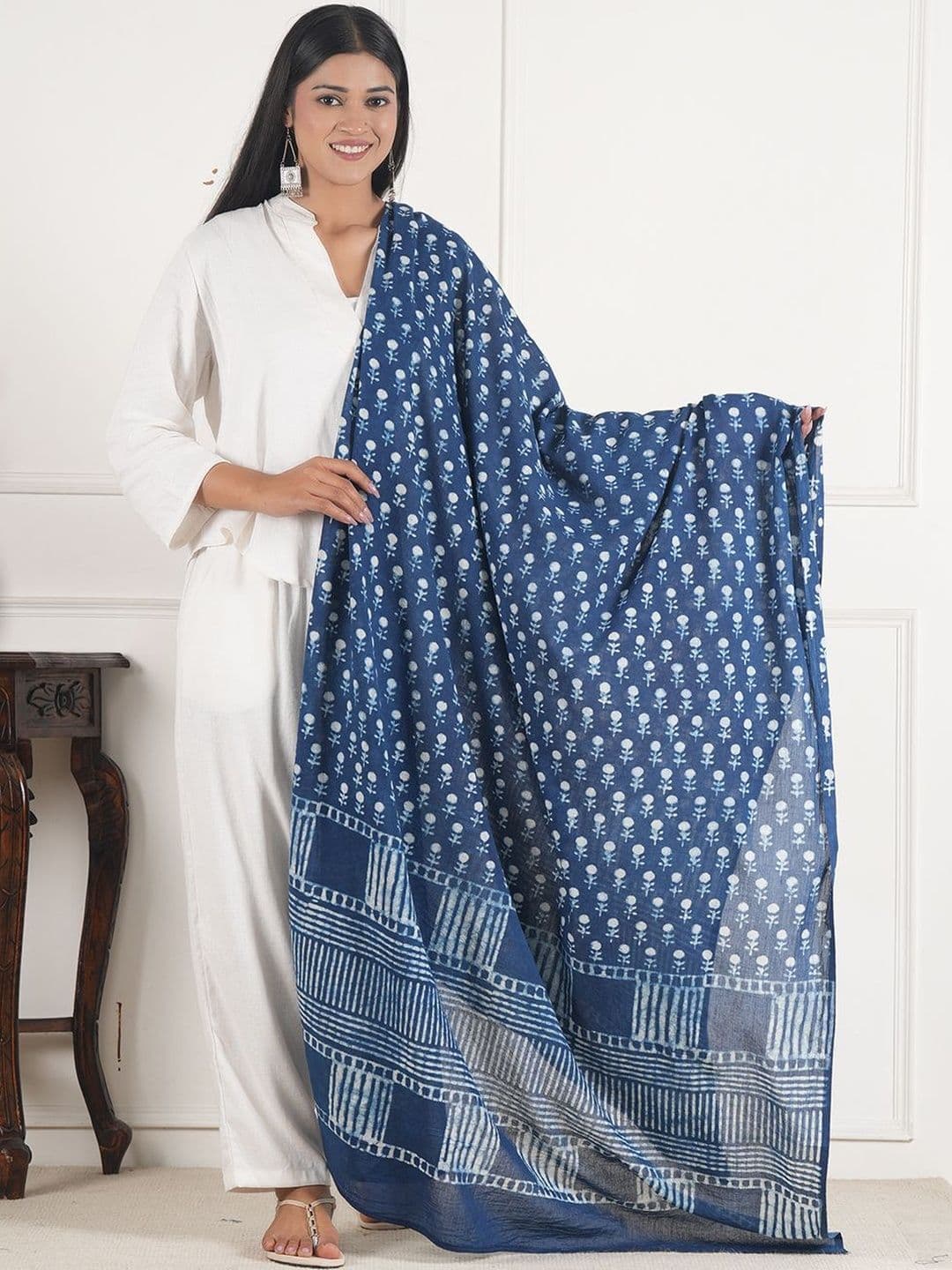Style Shoes Ethnic Motifs Printed Block Print Dupatta - view 1