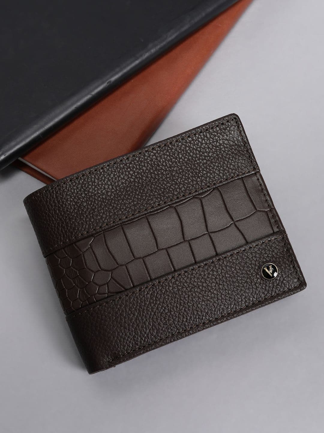 Van Heusen Men Textured Leather Wallets - view 1