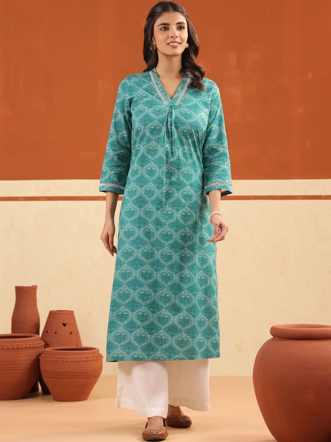 Sangria Printed Pure Cotton V-Neck Calf Length Straight Cotton Kurta - view 1