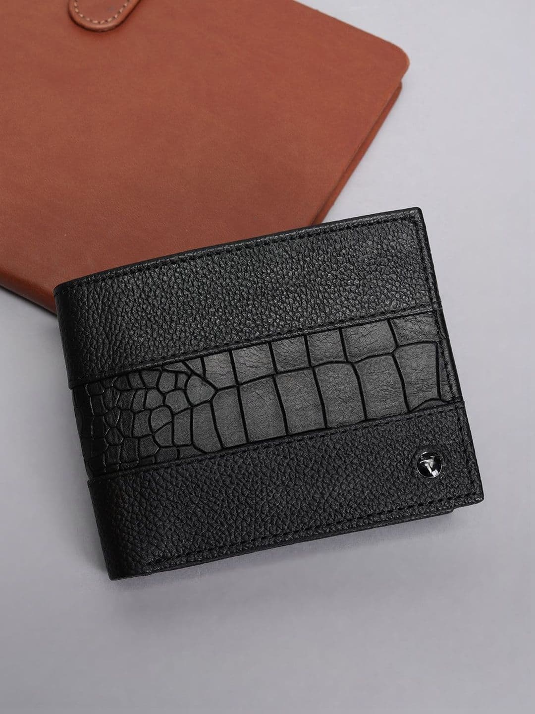 Van Heusen Men Textured Leather Wallets - view 1