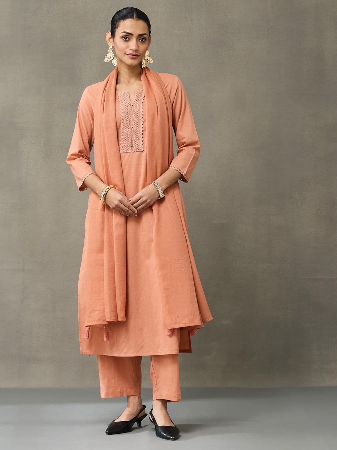 Navibhu Everyday Women Yoke Design Regular Pure Cotton Kurta with Trousers & With Dupatta - view 1